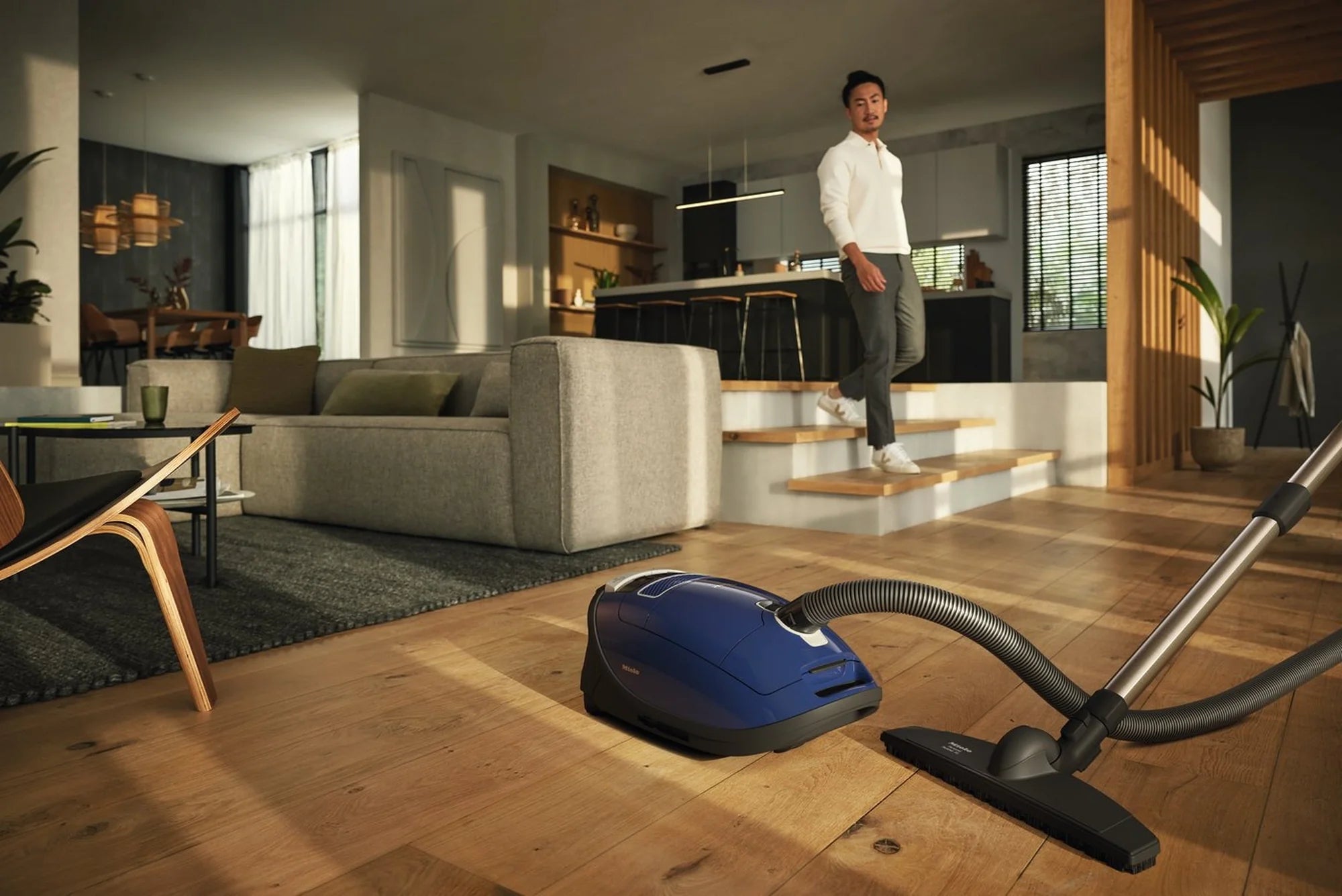 Miele C3COMFORT Bagged Cylinder Vacuum Cleaner - Marine Blue