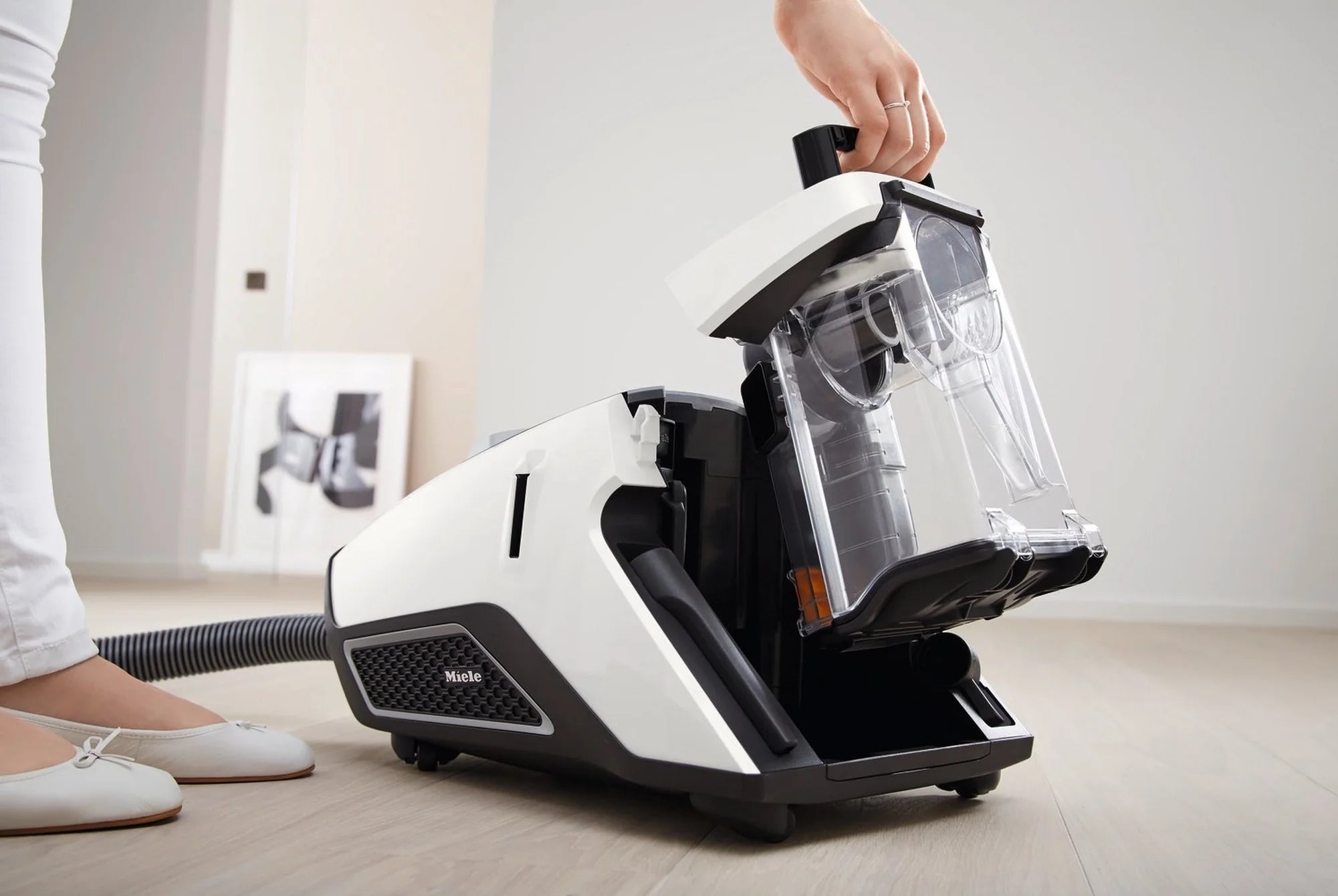 Miele CX1COMFORT Blizzard Comfort Cylinder Vacuum Cleaner - White