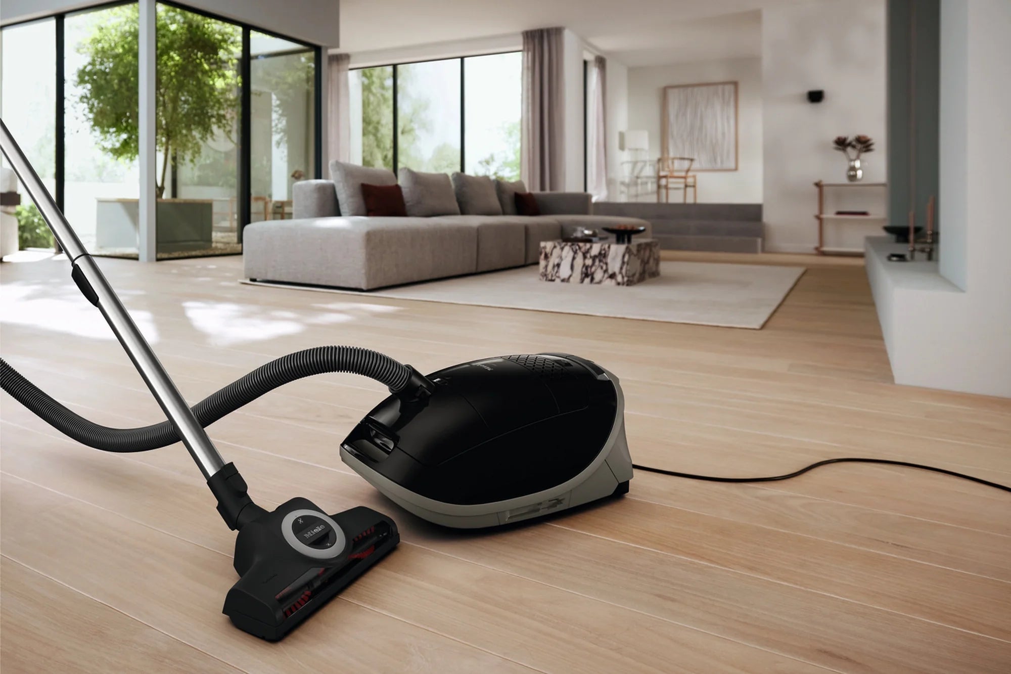 Miele GuardM1C&DFlex Vacuum - Obsidian Black