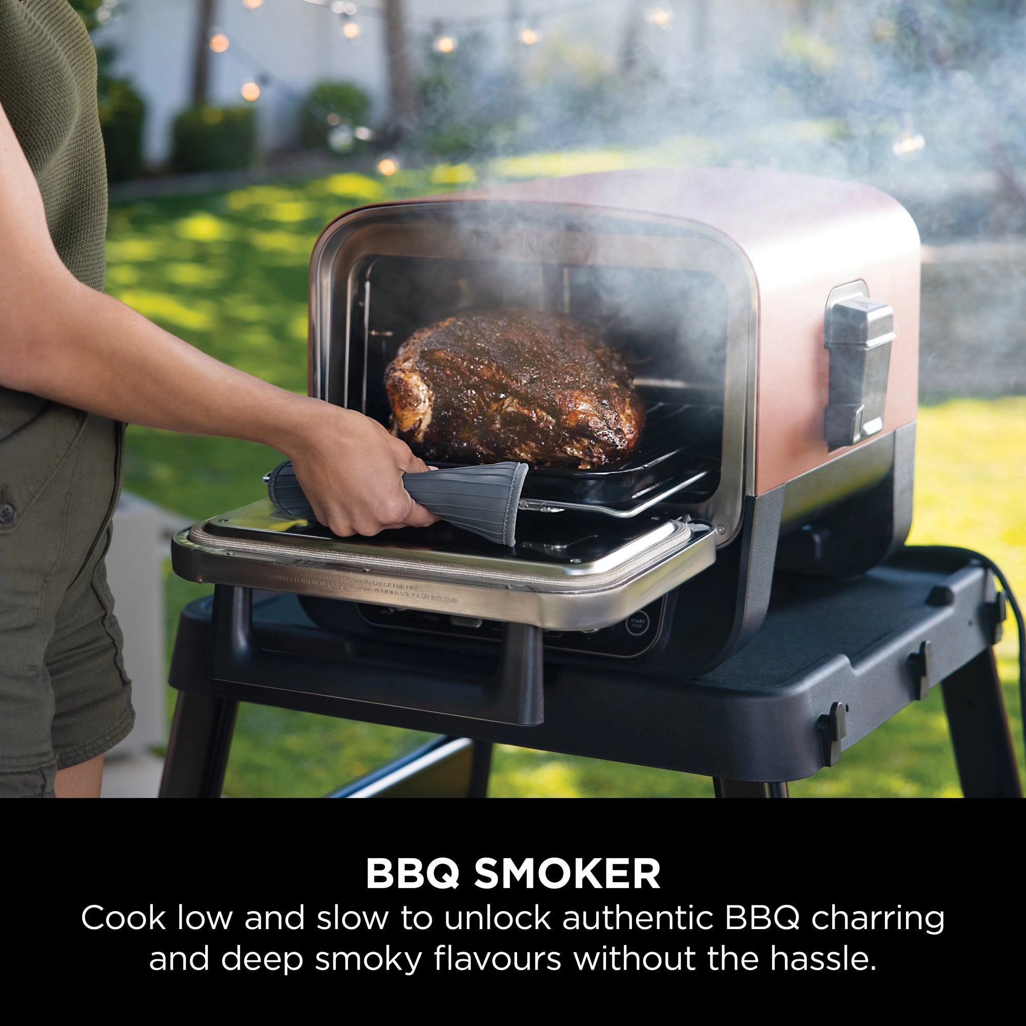 Ninja OO101UK Ninja Woodfire Outdoor Oven- Artisan Pizza Maker and BBQ Smoker - Terracotta/Steel